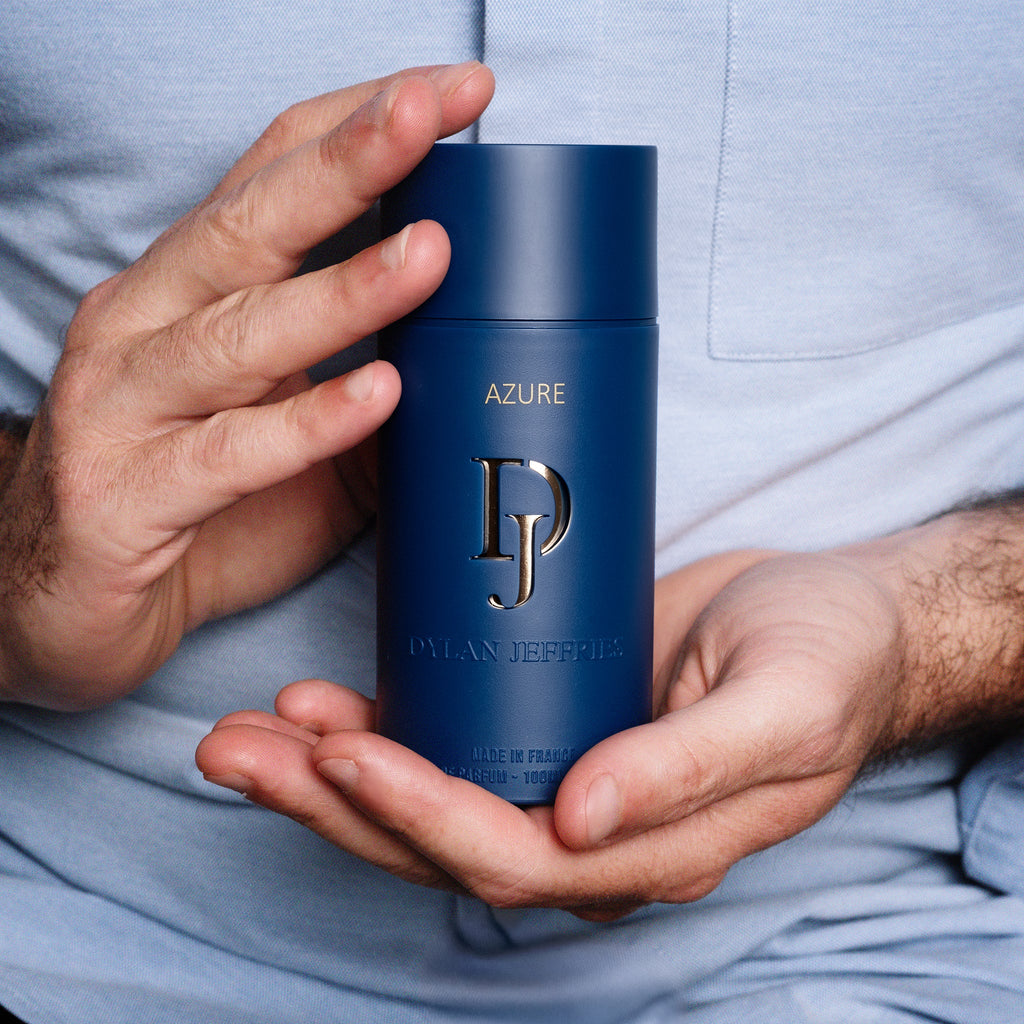 Azure Eau de Parfum 3.4 oz.